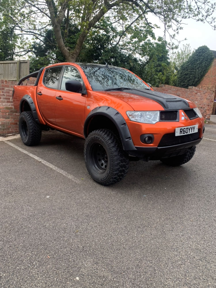 mitsubishi 4x4 parts UK